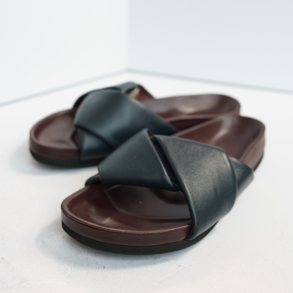 CELINE Twist Leather Mules | Slide Sandals | Black | 38 / 8.5 - Picture 4 of 10